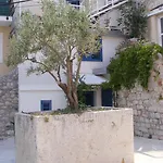 Petra * Tribalj